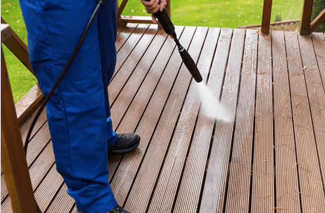 kent deck cleaning