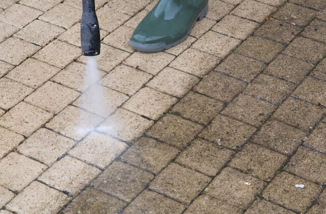 kent patio cleaning